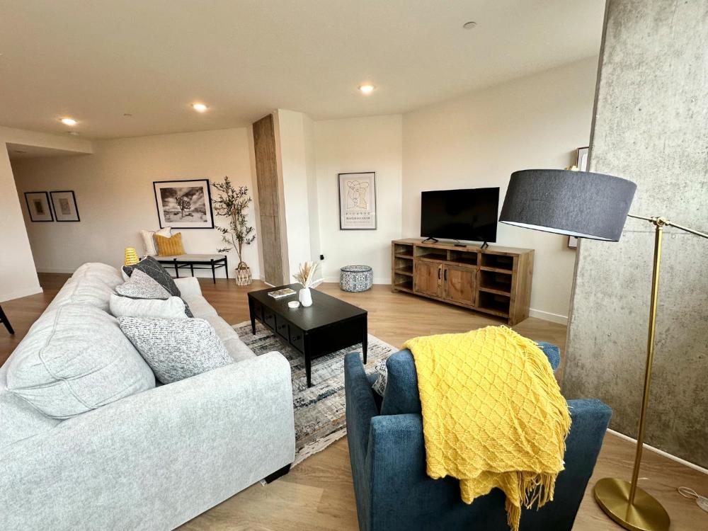 Deluxe Apartment interior